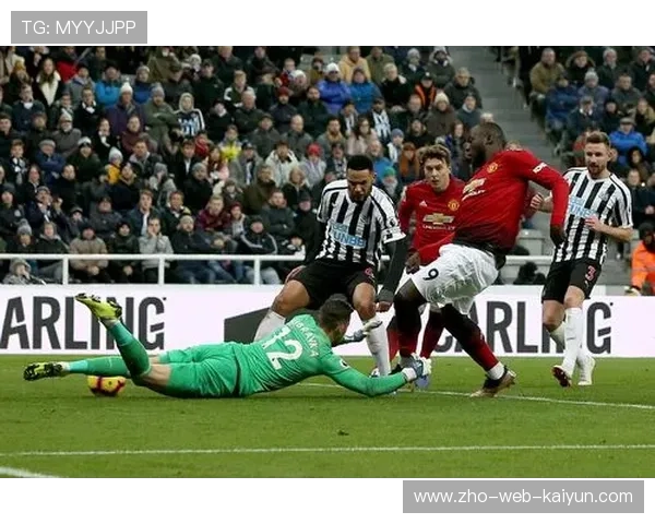 英超第29轮纽卡斯尔联对阵曼联,传统对决吸引商业赞助 英超第29轮纽卡斯尔联对阵曼联,传统对决吸引商业赞助